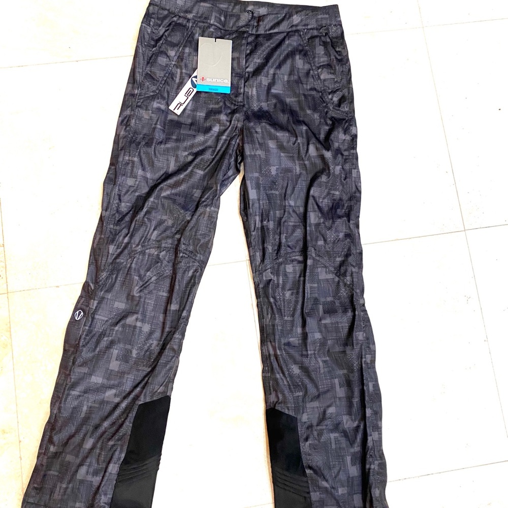 Sunice Tornado Extreme weather Golf pant NWT